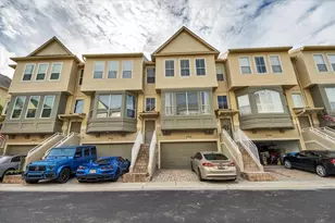 4336 Spinnaker Cove Ln, Tampa, FL 33615 - Photo 3