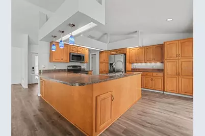 6736 Nells Way, Lakeland, FL 33813 - Photo 7