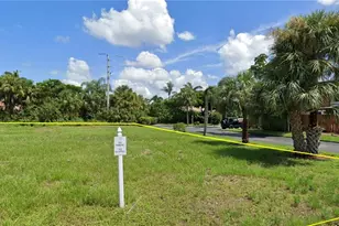 11954 Quail Run Dr, Fort Myers, FL 33908 - Photo 1