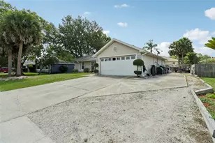 1977 S Old Mill Dr, Deltona, FL 32725 - Photo 21