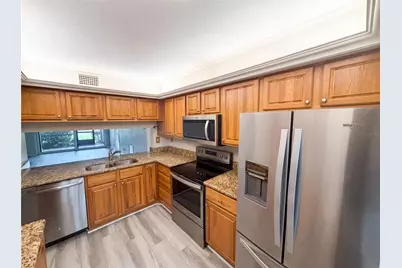 6219 Palma Del Mar Boulevard S #114, Saint Petersburg, FL 33715 - Photo 5