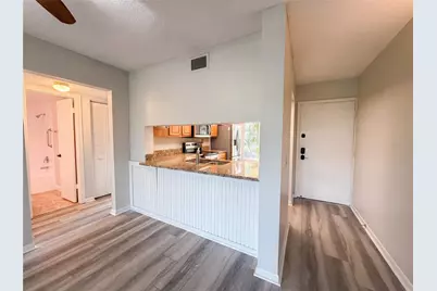 6219 Palma Del Mar Boulevard S #114, Saint Petersburg, FL 33715 - Photo 11