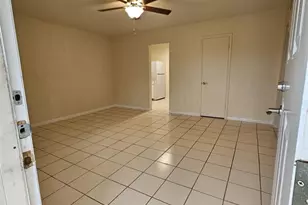 21299 Coulton Ave, Port Charlotte, FL 33952 - Photo 5