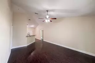 33137 Irongate Dr, Leesburg, FL 34788 - Photo 3