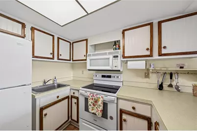 601 N McDonald Street #2, Mount Dora, FL 32757 - Photo 9