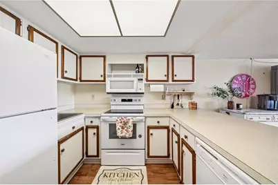 601 N McDonald Street #2, Mount Dora, FL 32757 - Photo 7