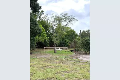 2101 Rose Street, Sarasota, FL 34239 - Photo 3