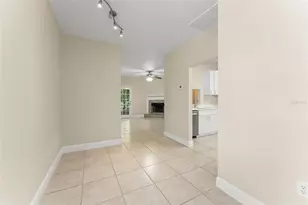 498 Dean Creek Ln, Orlando, FL 32825 - Photo 3
