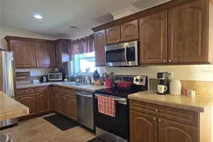 2723 Lake Grassmere Cir, Zellwood, FL 32798 - Photo 17