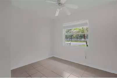 1349 E Wisconsin Avenue, Deland, FL 32724 - Photo 23