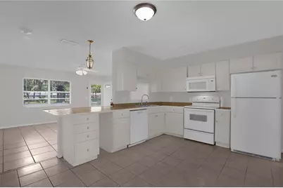 1349 E Wisconsin Avenue, Deland, FL 32724 - Photo 7