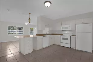 1349 E Wisconsin Ave, Deland, FL 32724 - Photo 7