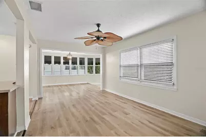 446 37th Avenue NE, Saint Petersburg, FL 33704 - Photo 15