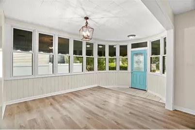 446 37th Avenue NE, Saint Petersburg, FL 33704 - Photo 3