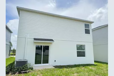 11877 Noble Chase Path, Dade City, FL 33526 - Photo 5