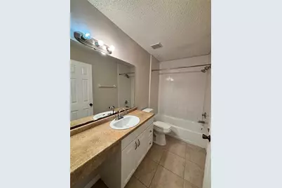 2030 Cascades Boulevard #303, Kissimmee, FL 34741 - Photo 9