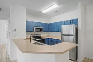 8225 Claire Ann Dr, Orlando, FL 32825 - Photo 13