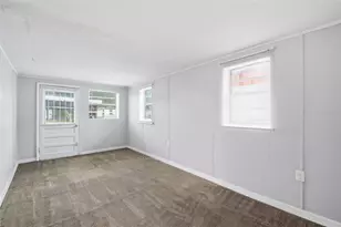 3008 N 43rd St, Tampa, FL 33605 - Photo 29