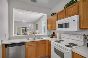 743 Calabria Ave, Davenport, FL 33897 - Photo 13
