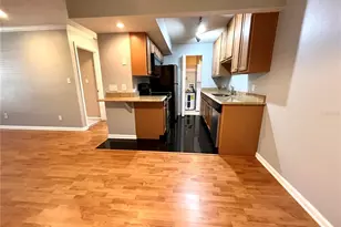2880 Plaza Terrace Dr, Orlando, FL 32803 - Photo 9