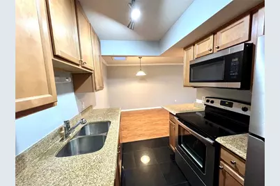 2880 Plaza Terrace Drive #2880, Orlando, FL 32803 - Photo 7