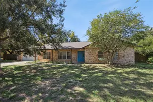 16045 Harbar Oaks Dr, Montverde, FL 34756 - Photo 1