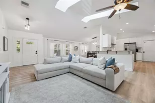 16045 Harbar Oaks Dr, Montverde, FL 34756 - Photo 5