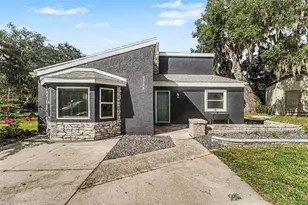 7238 Hillcrest St, Leesburg, FL 34748 - Photo 1