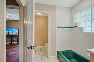 2672 Lake Jackson Cir, Apopka, FL 32703 - Photo 27