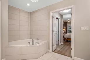 630 Vassar St, Orlando, FL 32804 - Photo 11