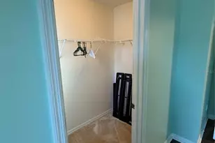 5032 White Sanderling Ct, Tampa, FL 33619 - Photo 23