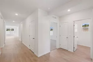 865 Seagrove Trl, Saint Cloud, FL 34771 - Photo 3