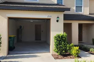 1531 Wynford Cir, Tavares, FL 32778 - Photo 9