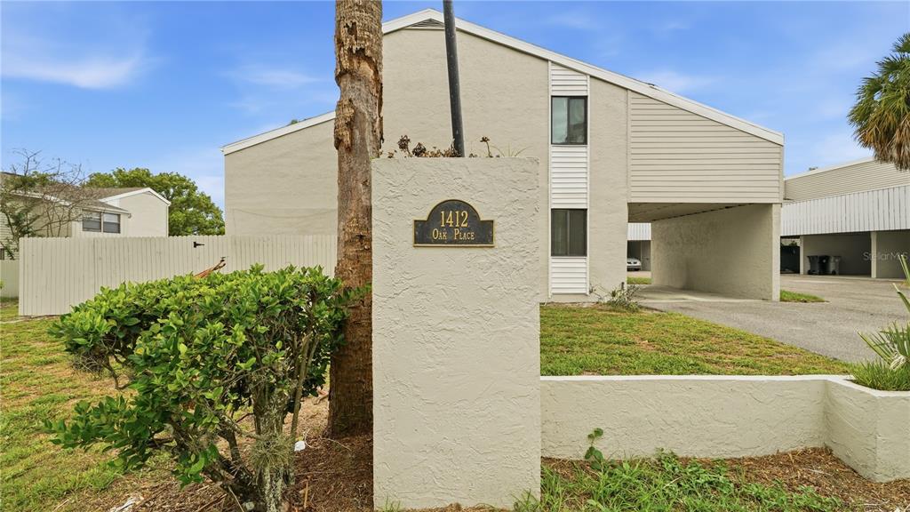 1412 Oak Pl #A main architectural view