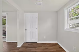 4706 S 87th St, Tampa, FL 33619 - Photo 15