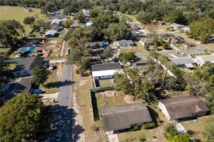 5248 King St, Zephyrhills, FL 33542 - Photo 5