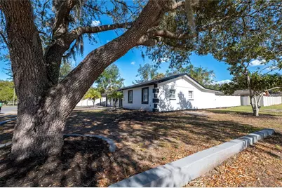 5248 King Street, Zephyrhills, FL 33542 - Photo 19