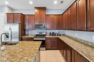 5087 Twin Lakes Blvd, Saint Cloud, FL 34772 - Photo 13