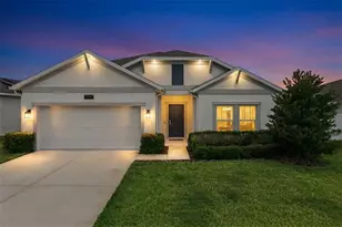 6941 Dilly Lake Ave, Groveland, FL 34736 - Photo 1