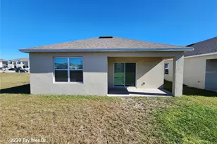 2239 Tay Wes Dr, Saint Cloud, FL 34771 - Photo 15