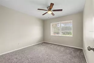 7170 Holiday Dr, Spring Hill, FL 34606 - Photo 11