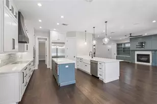 5105 W Neptune Way, Tampa, FL 33609 - Photo 3