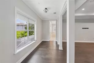 5105 W Neptune Way, Tampa, FL 33609 - Photo 27