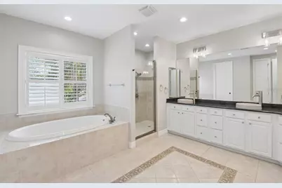 5105 W Neptune Way, Tampa, FL 33609 - Photo 25