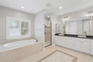5105 W Neptune Way, Tampa, FL 33609 - Photo 25