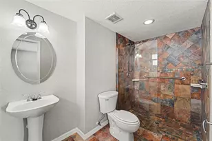 7612 Dale Dr, Port Richey, FL 34668 - Photo 9