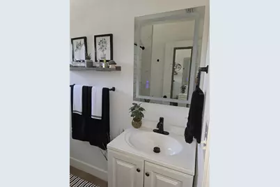 121 Bay Street, Tarpon Springs, FL 34689 - Photo 15