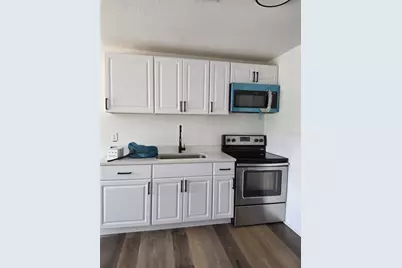 121 Bay Street, Tarpon Springs, FL 34689 - Photo 25
