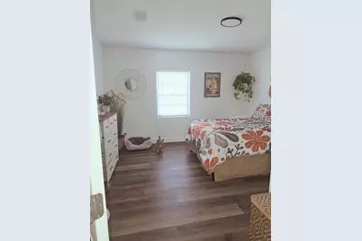 121 Bay Street, Tarpon Springs, FL 34689 - Photo 11