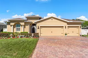 700 S Florida Ave, Howey in the Hills, FL 34737 - Photo 1